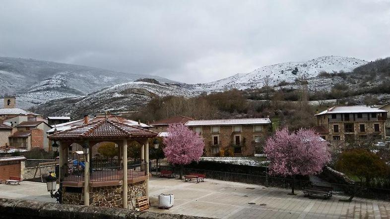 La Villa Canales de la Sierra Exterior foto